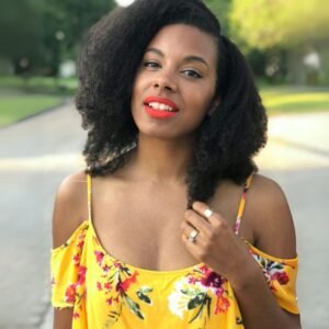 Standard de beauté : comment les déconstruire afin d'aimer son nez, sa peau, ses formes sans compromis