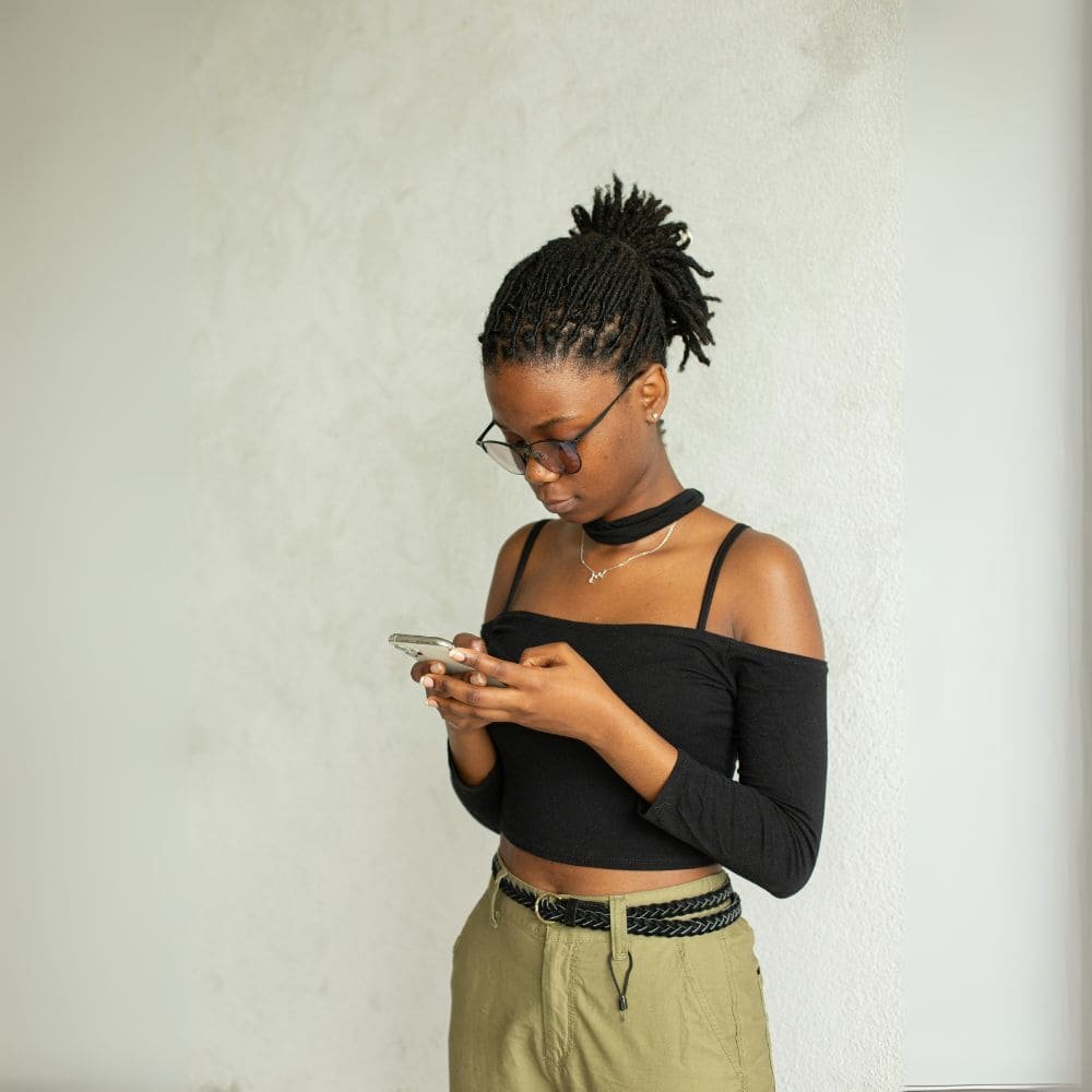 Détox digitale : pourquoi ton cerveau a besoin d’une pause ?