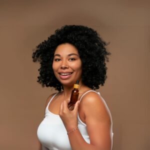 Le bain d’huile à l’huile de tournesol : l’allié inattendu des cheveux crépus