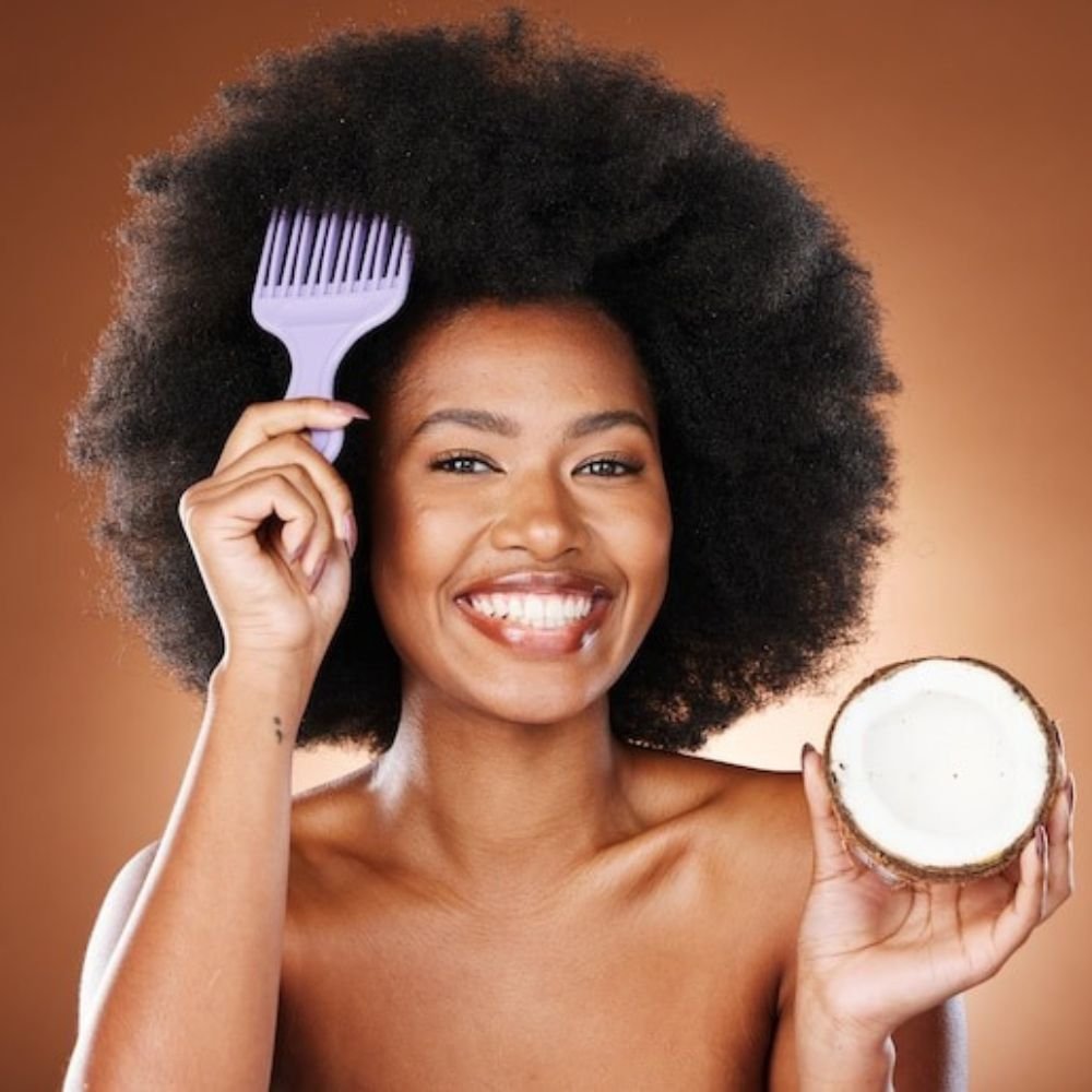 Brushing afro : comment le faire tenir VRAIMENT (même si tu transpires, même si tu sors)