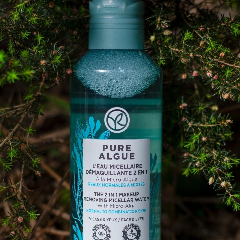 Faut-il rincer l'eau micellaire ?