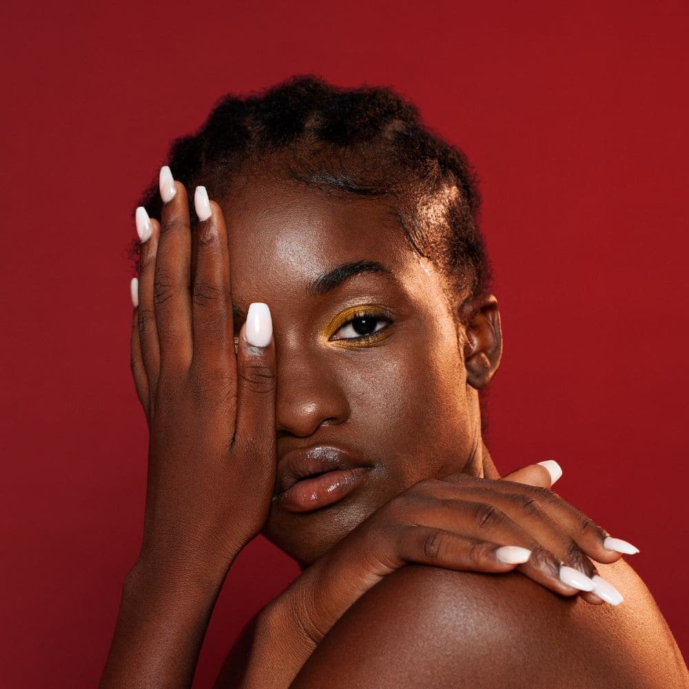 Les huiles naturelles incontournables pour sublimer la peau noire